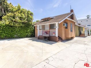 1266 W 35th Pl, Los Angeles, CA 90007