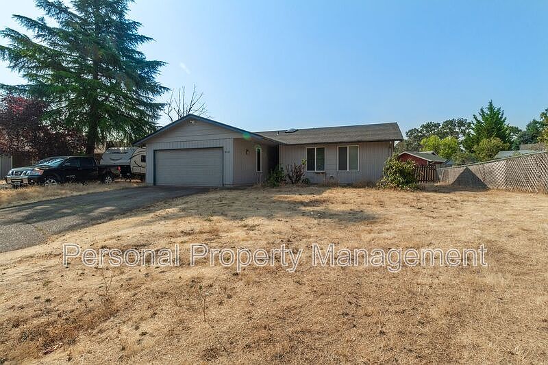 1st image of 9007 NE 22nd Cir