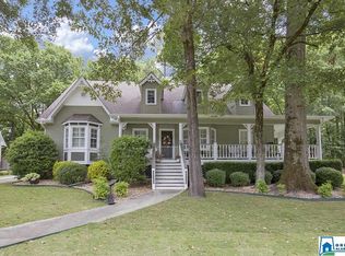 722 Olde Towne Cir, Alabaster, AL 35007