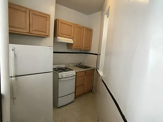 Rented by Sovereign Associates | media 23