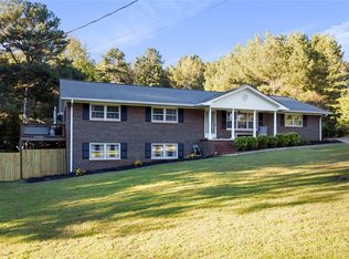 201 Keowee Trl, Seneca, SC 29672