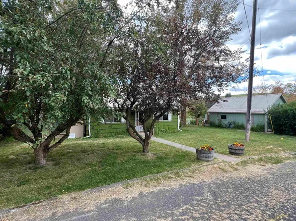 715 W Illinois St, Palouse, WA 99161