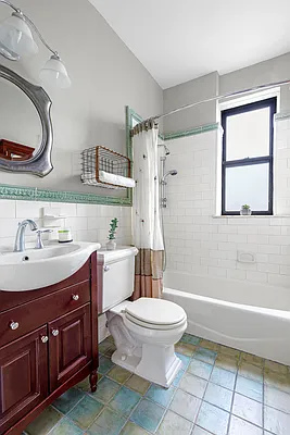 Sold by Compass | media 5