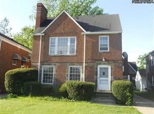 13682 Cedar Rd, University Heights, OH 44118