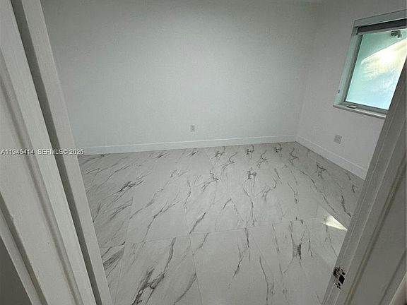 3rd image of 530 Santander Ave APT 4