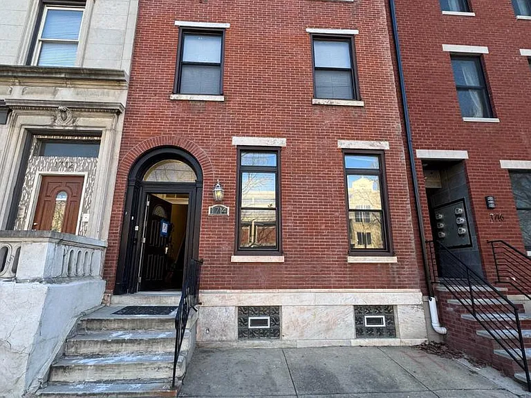 1714 W Girard Ave #3 — Photo 1