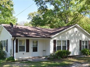 1534 Seals Rd, Dallas, GA 30157