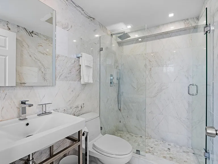 401 Peruvian Ave #3020 — Photo 6