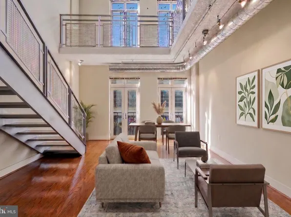 1390 Kenyon St NW APT 329, Washington, DC 20009