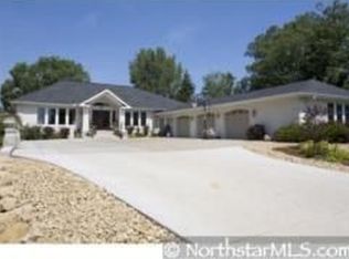 11450 Jasmine Trl N, Stillwater, MN 55082