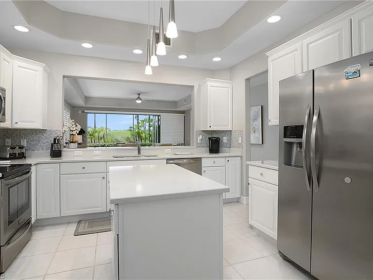 3099 Lancaster Dr #7-701 — Photo 8