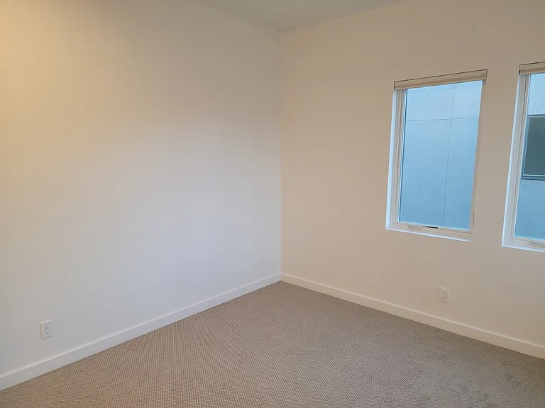 109 W Spruce St #4 — Photo 16