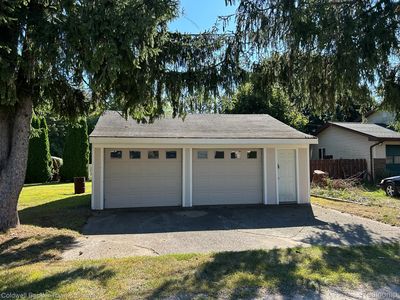 9150 Butternut Rd, Whitmore Lake, MI, 48189