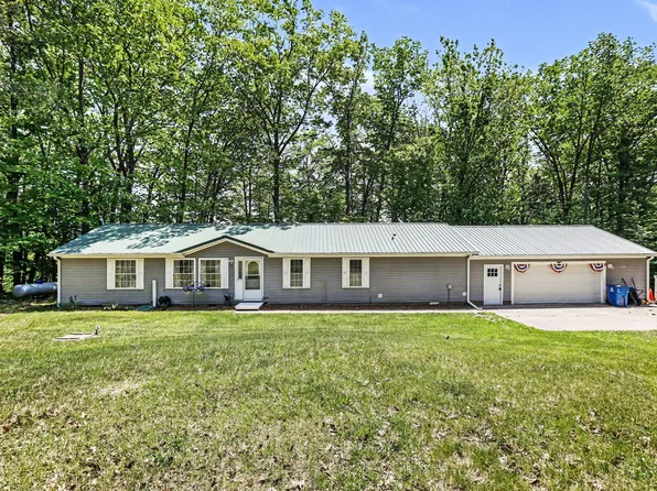 1351 W White Rd, Free Soil, MI 49411