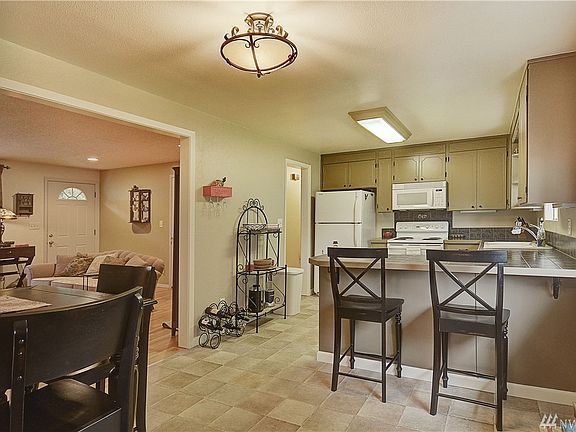 5th image of 9801 58th Avenue Ct E