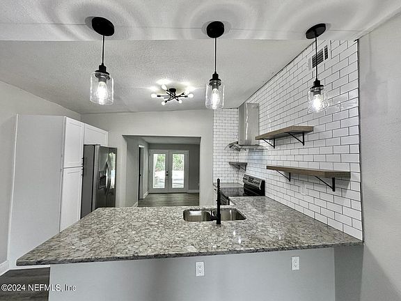 5th image of 10511 BISCAYNE Boulevard