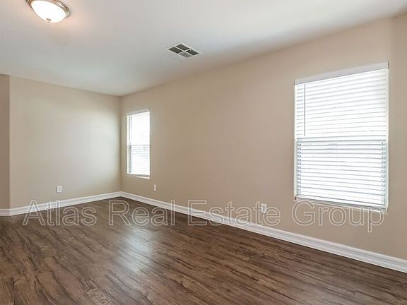 5th image of 4571 Winter Place St