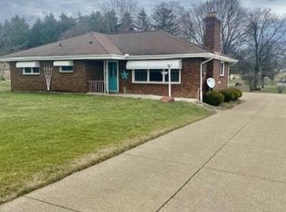 1018 22nd St SW, Massillon, OH 44647