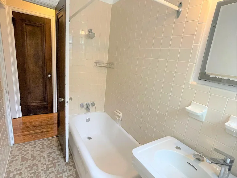 1405 Severn St #B3 — Photo 67