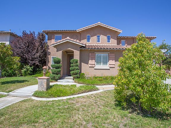 4th image of 35281 Lilac Ln