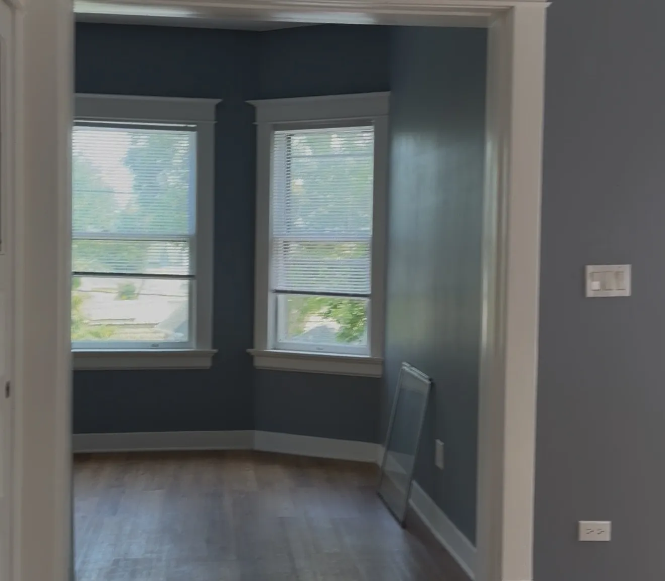 2565 S Graham St — Photo 3