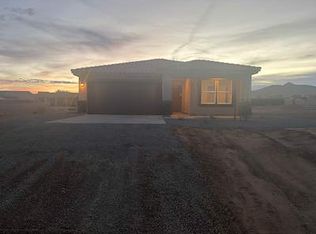 6985 E Rio Verde Ln, Kingman, AZ 86401