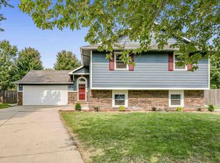 2242 N Fallen Tree Ct, Derby, KS 67037