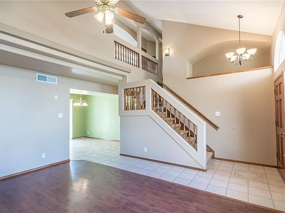 4th image of 7952 Crescent Moon Ct