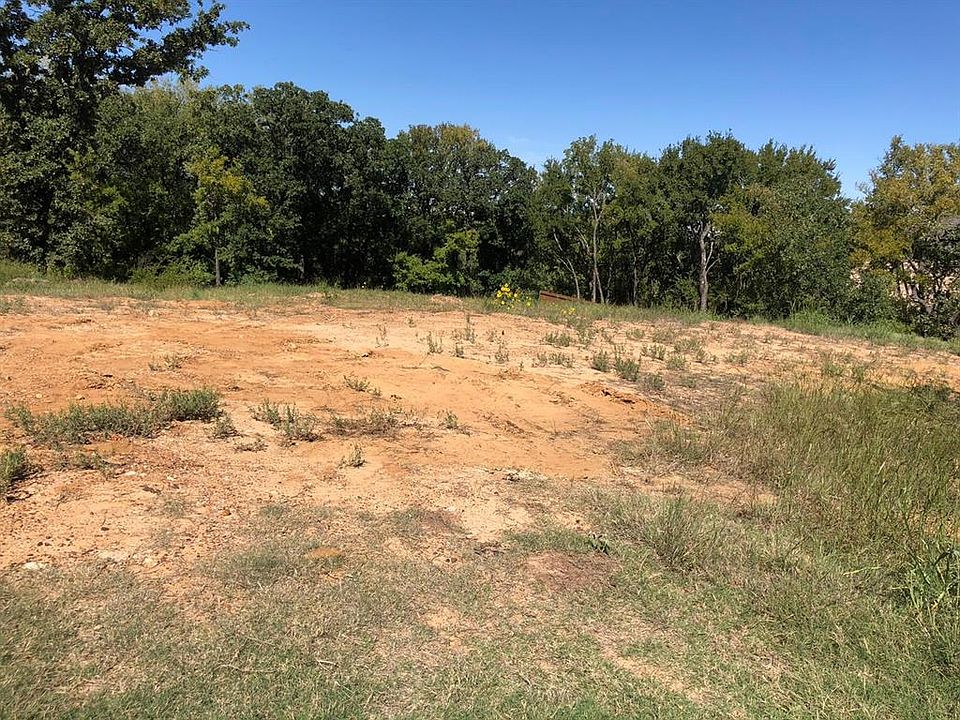 2nd image of 1608 Emerald Knoll Dr Lot 21