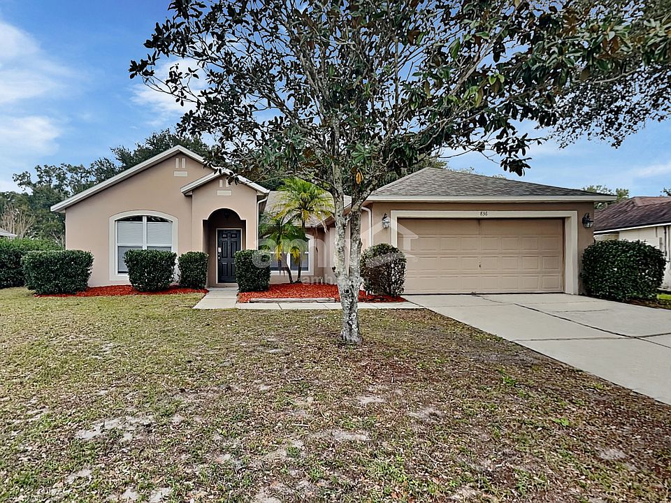 1st image of 836 Crooked Creek Dr