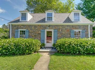 201 Parkway St, Charlottesville, VA