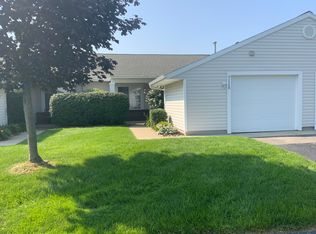 7115 E Cannon Place Dr NE, Rockford, MI 49341