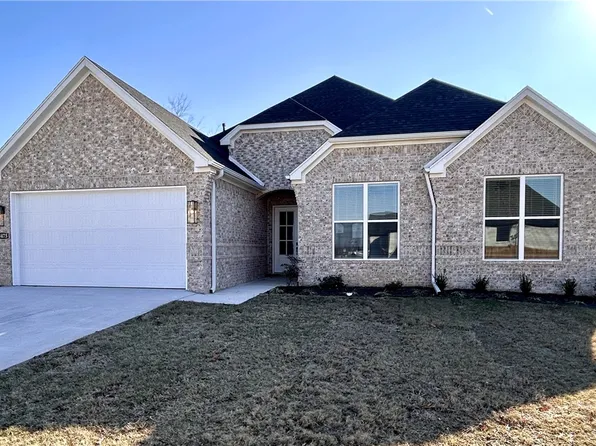 2896 N Chapel Dr, Fayetteville, AR 72704