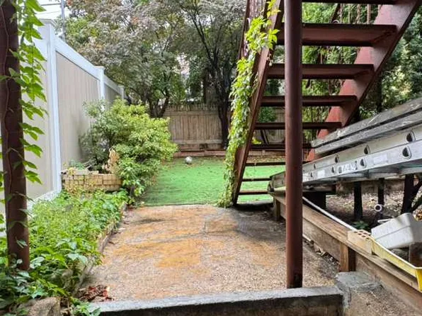 1124 East 100th Street image 13 of 13