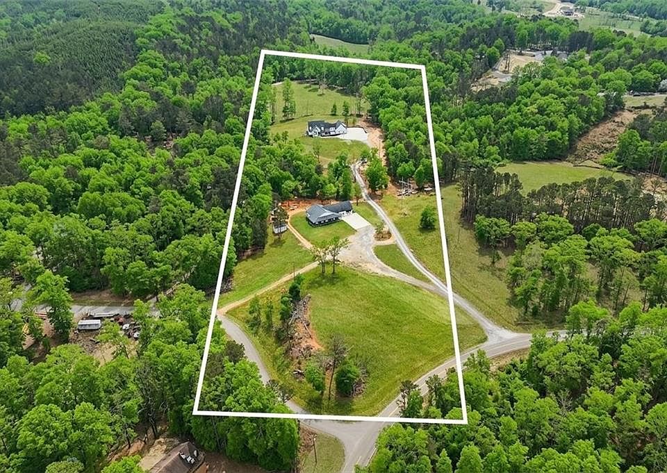 1st image of 1100 Soap Creek Rd