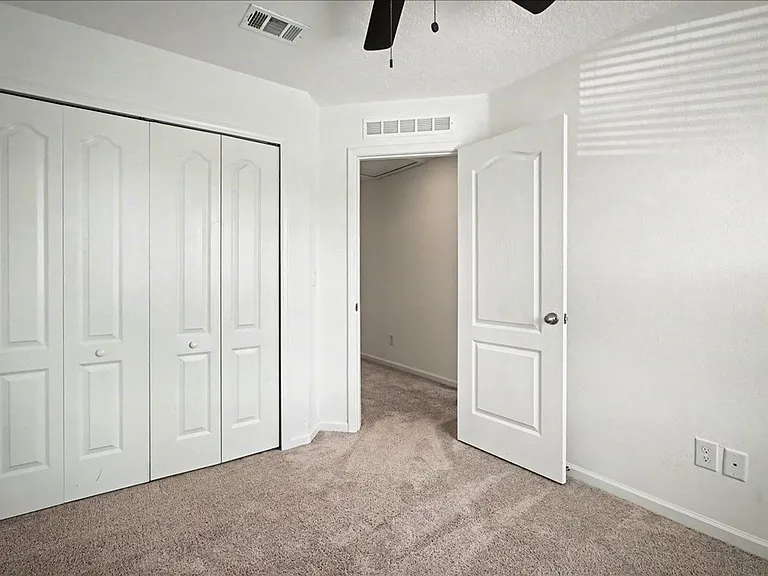 3231 Penny Cove Ln — Photo 15