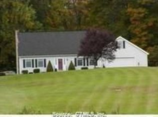 69 Clark Gates Rd, Moodus, CT 06469
