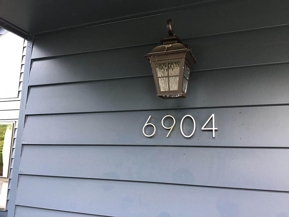 1st image of 6904 NW Dogwood Dr