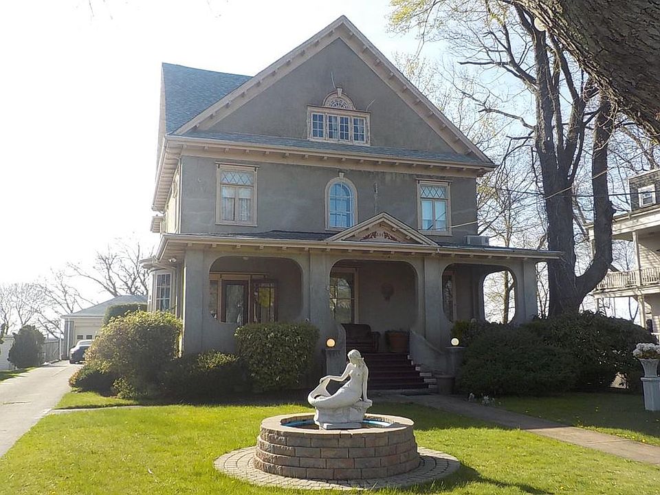 896 Highland Ave, Fall River, MA 02720 Zillow