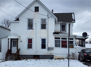 228 N Main St, Oneida, NY 13421