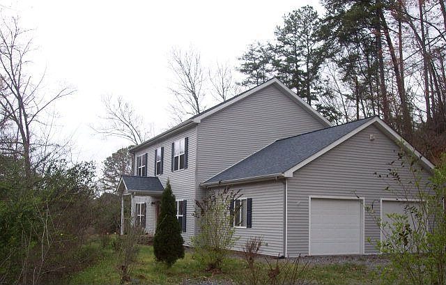 1st image of 71 Yorkshire Dr