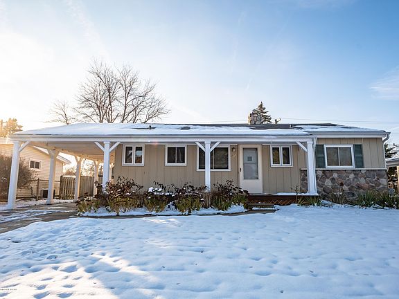 2nd image of 1403 Weber Dr