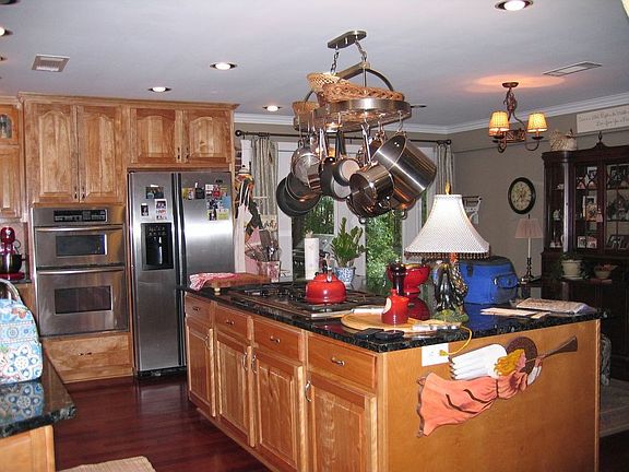 Gourmet Chef''s Kitchen