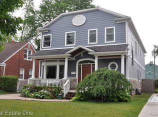 440 E Southlawn Blvd, Birmingham, MI 48009