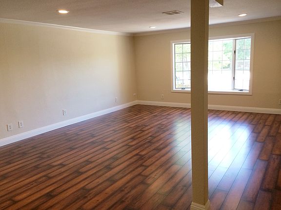 4th image of 1445 Tiffany Cir