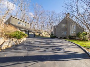 21 Pent Rd, Weston, CT 06883