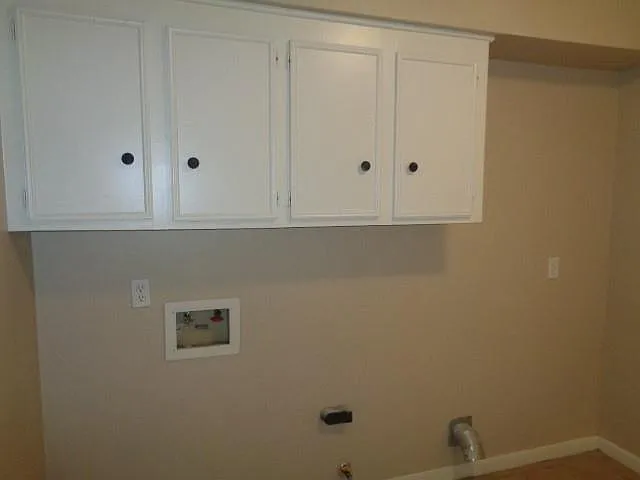 802 Baltic Ln — Photo 28