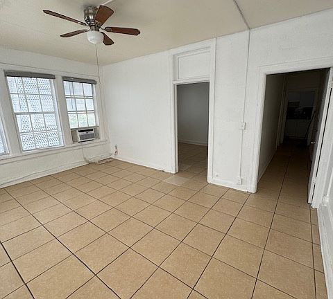 3rd image of 457 NE 24th St #6