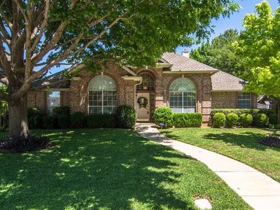 800 Tradonna Ln, Hurst, TX, 76054