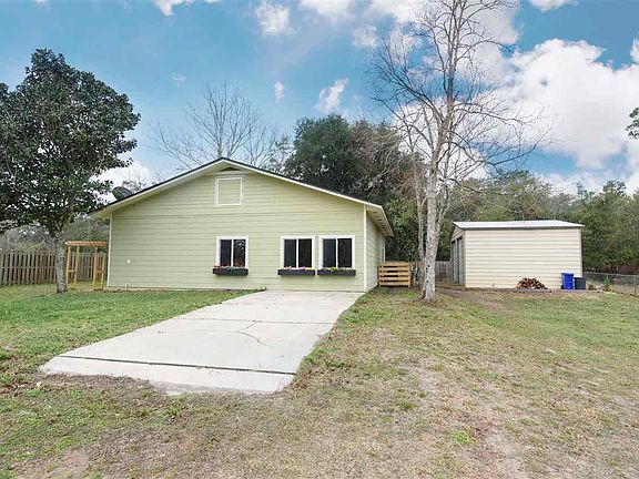 2nd image of 3705 Arrowhead Dr